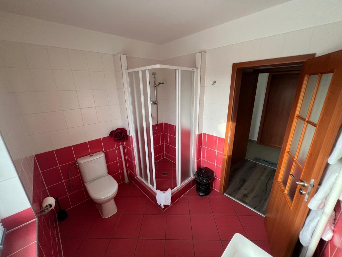 Restaurace Pyramida Hotel Karlovy Vary Ngoại thất bức ảnh